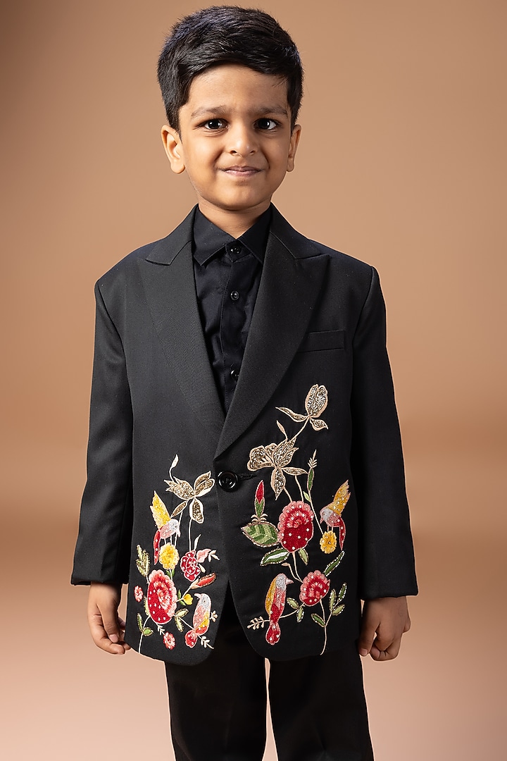 Black Cotton Blend Floral Embroidered Tuxedo Set For Boys by LITTLE BRATS at Pernia's Pop Up Shop