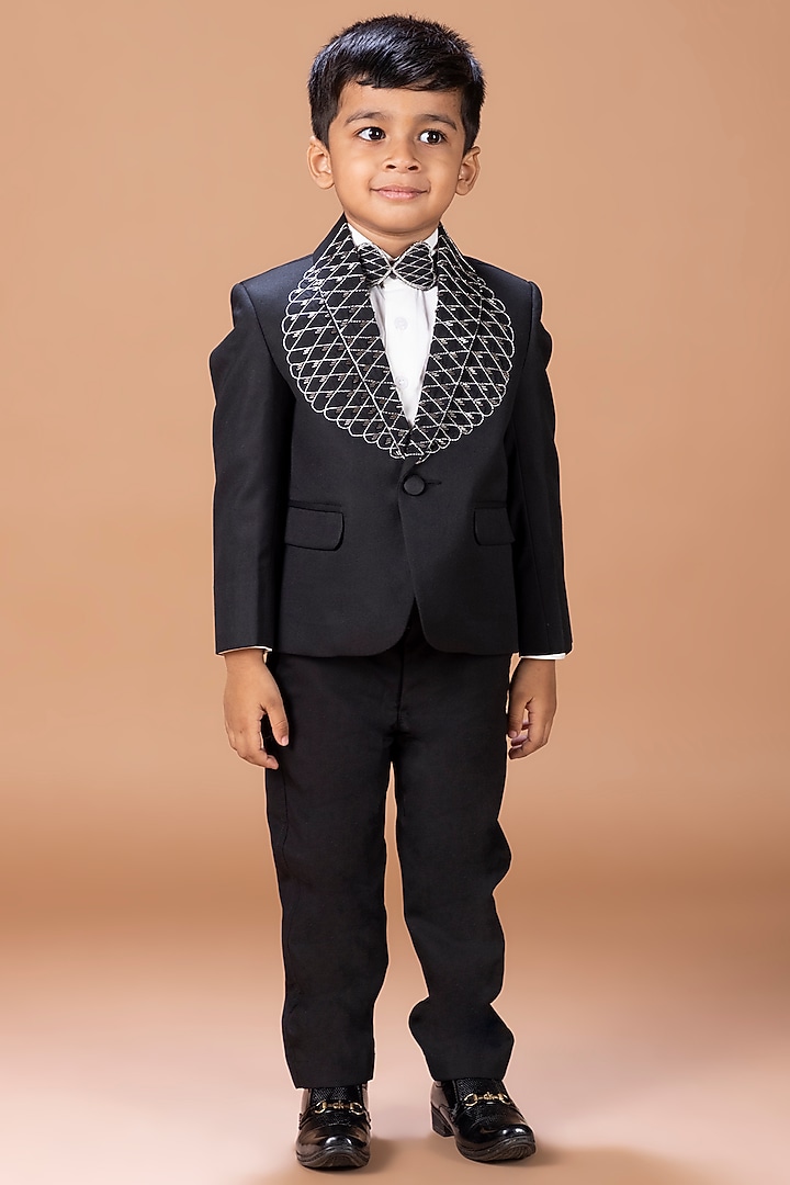 Black Cotton Blend Hand Embroidered Tuxedo Set For Boys by LITTLE BRATS at Pernia's Pop Up Shop