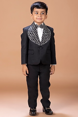 Black Cotton Blend Hand Embroidered Tuxedo Set For Boys by LITTLE BRATS