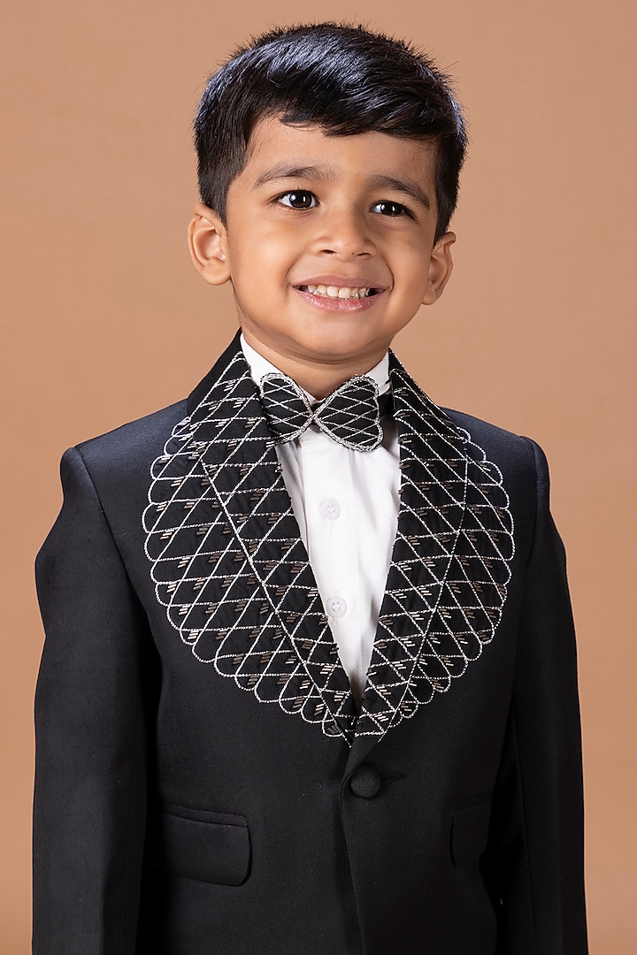 Black Cotton Blend Hand Embroidered Tuxedo Set For Boys by LITTLE BRATS at Pernia's Pop Up Shop