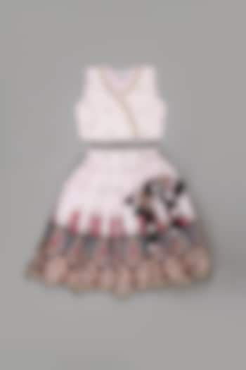 Powder Pink Pure Muslin Floral Printed & Zari Embroidered Lehenga Set For Girls by LITTLE BRATS at Pernia's Pop Up Shop