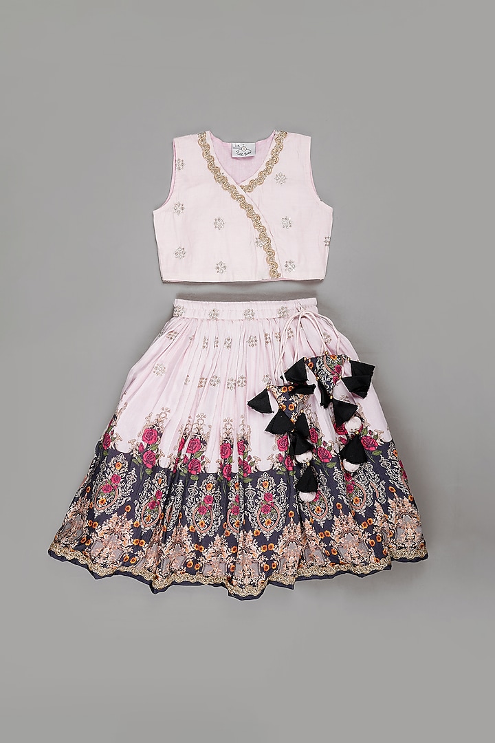 Powder Pink Pure Muslin Floral Printed & Zari Embroidered Lehenga Set For Girls by LITTLE BRATS at Pernia's Pop Up Shop