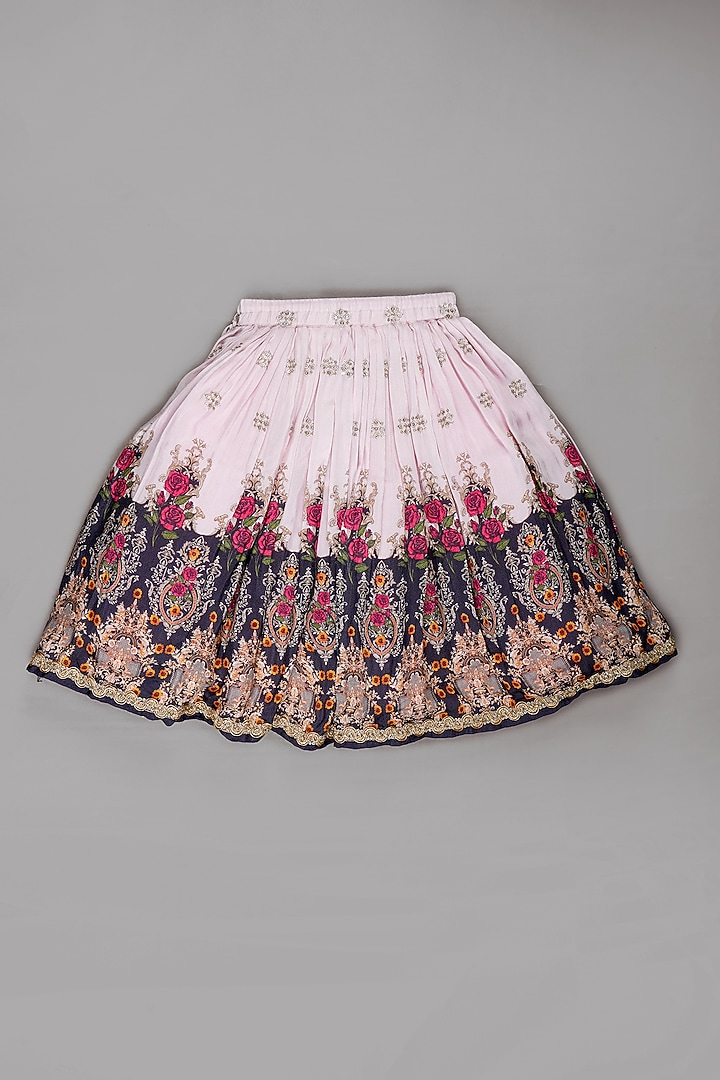 Powder Pink Pure Muslin Floral Printed & Zari Embroidered Lehenga Set For Girls by LITTLE BRATS at Pernia's Pop Up Shop