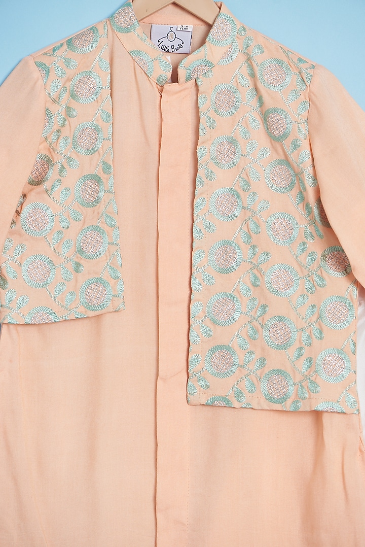 Peach Embroidered Kurta Set WIth Embroidered Jacket For Boys by LITTLE BRATS at Pernia's Pop Up Shop