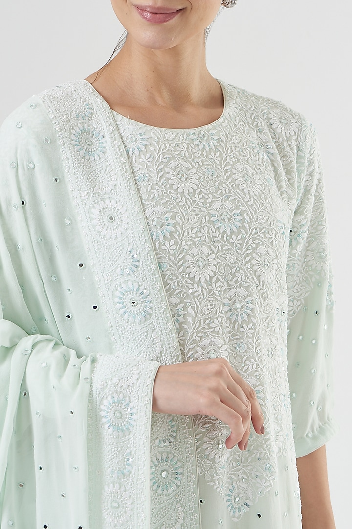 Sea Green Chikankari Kurta Set by Label Darpan at Pernia's Pop Up Shop