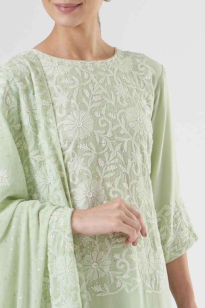 Mint Green Chikankari Kurta Set by Label Darpan at Pernia's Pop Up Shop