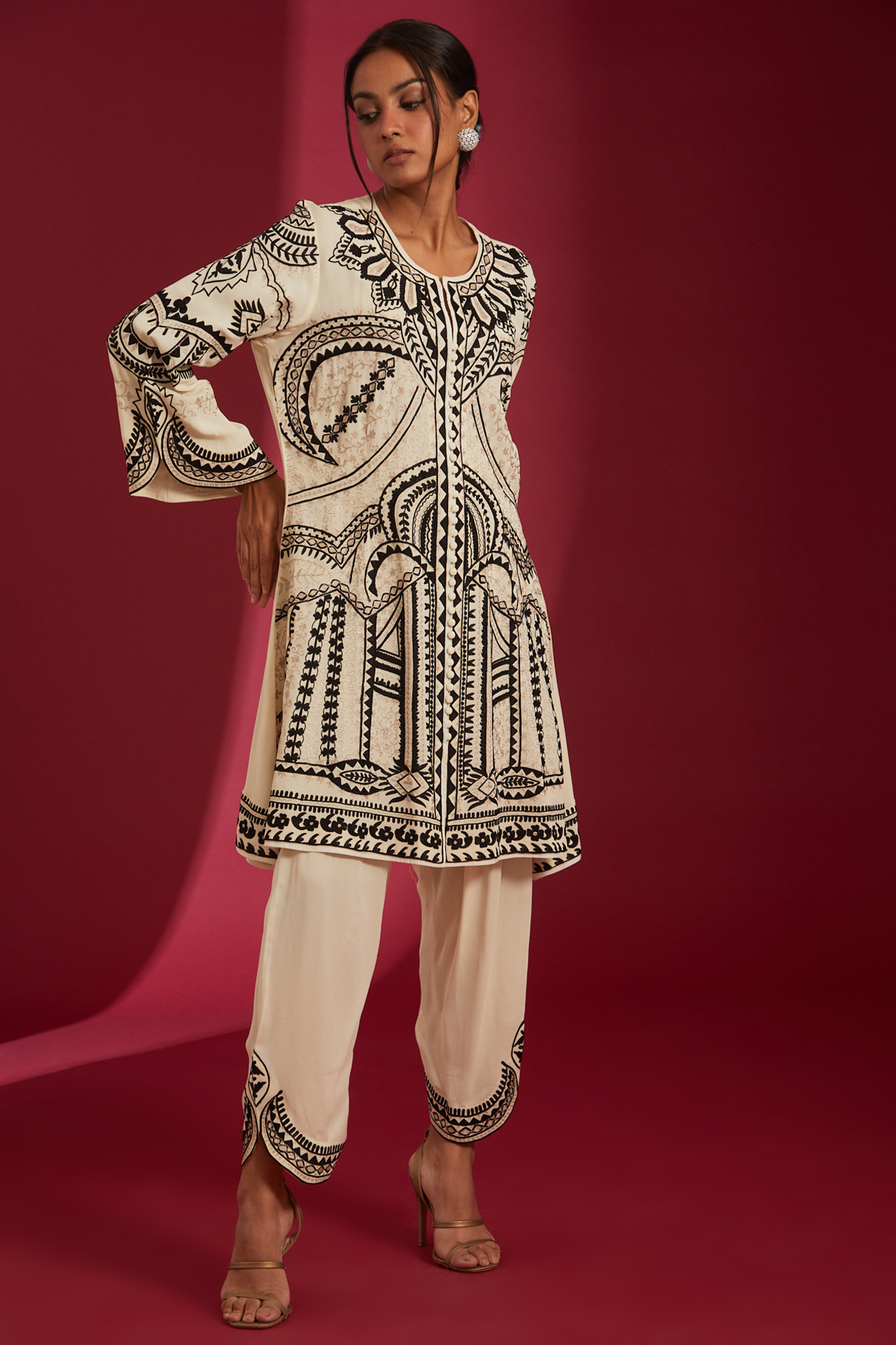 Ivory & Black Georgette Embroidered Kurta Set by Label Radini