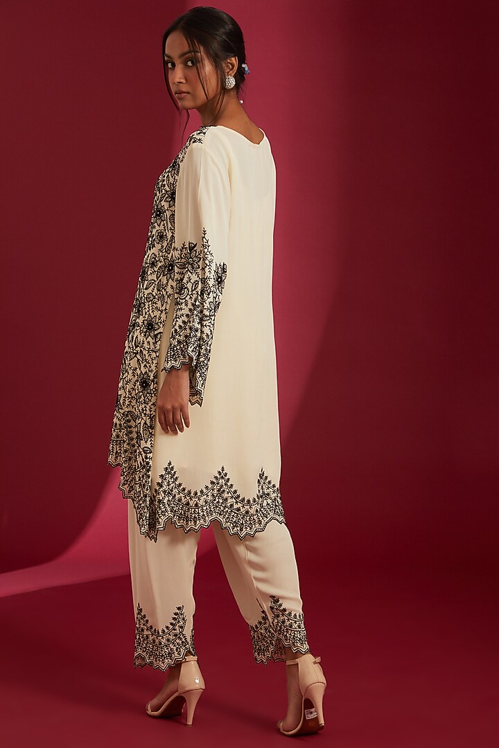 Ivory & Black Georgette Embroidered Kurta Set by Label Radini at Pernia's Pop Up Shop