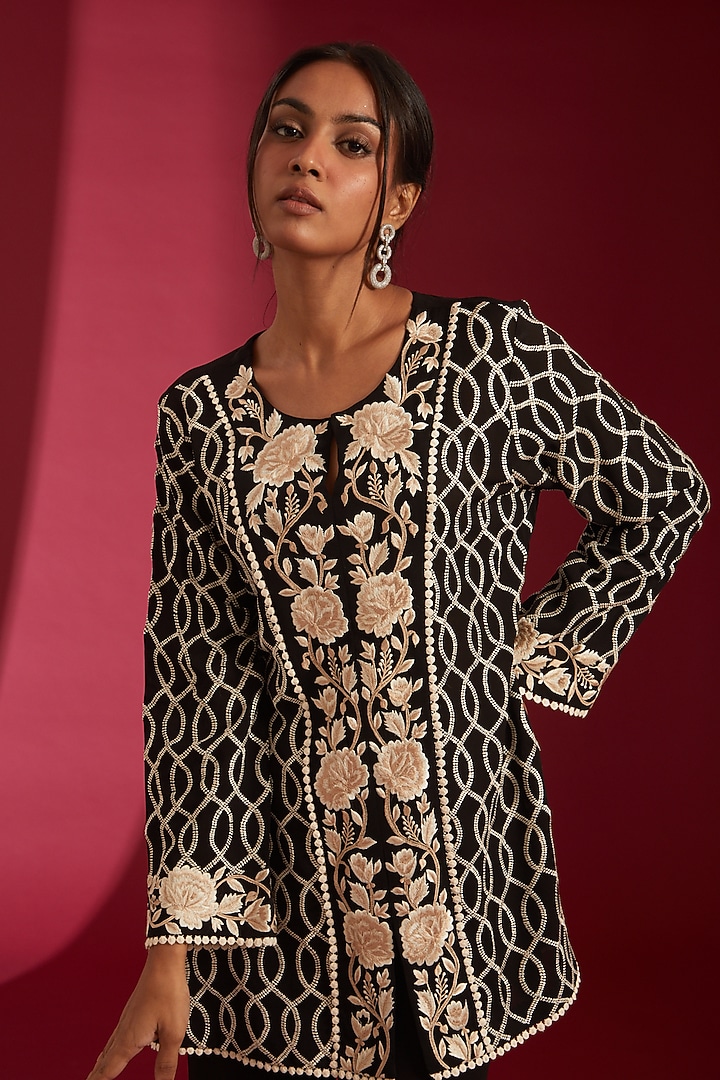 Black & Ivory Georgette Embroidered Kurta Set by Label Radini at Pernia's Pop Up Shop