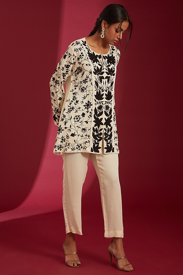 Ivory & Black Georgette Embroidered Kurta Set by Label Radini at Pernia's Pop Up Shop