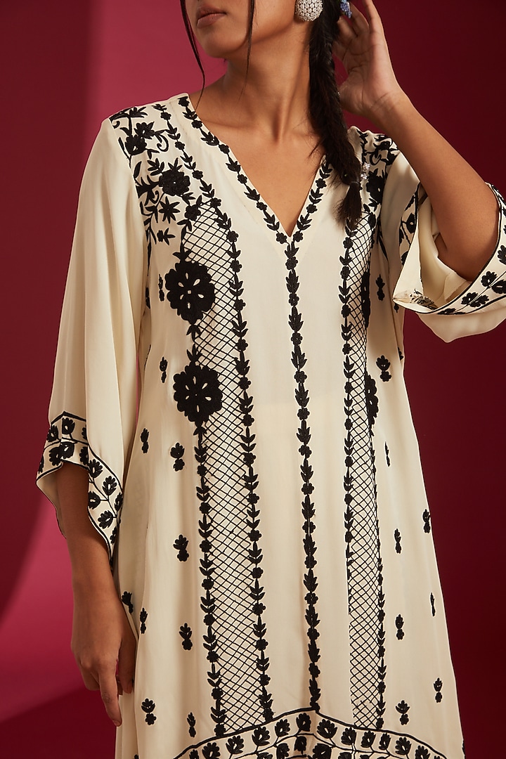 Ivory & Black Double Georgette Embroidered Kurta Set by Label Radini at Pernia's Pop Up Shop