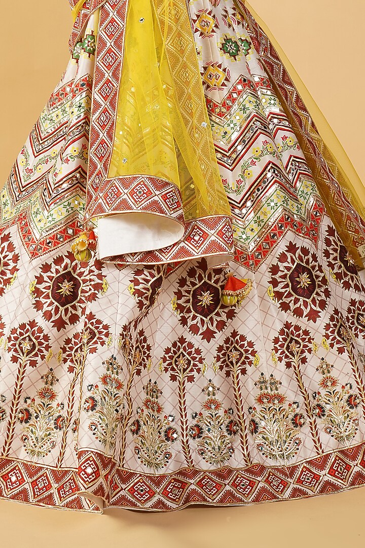 Off-White Crepe Printed & Embroidered Wedding Lehenga Set by Label Radini at Pernia's Pop Up Shop