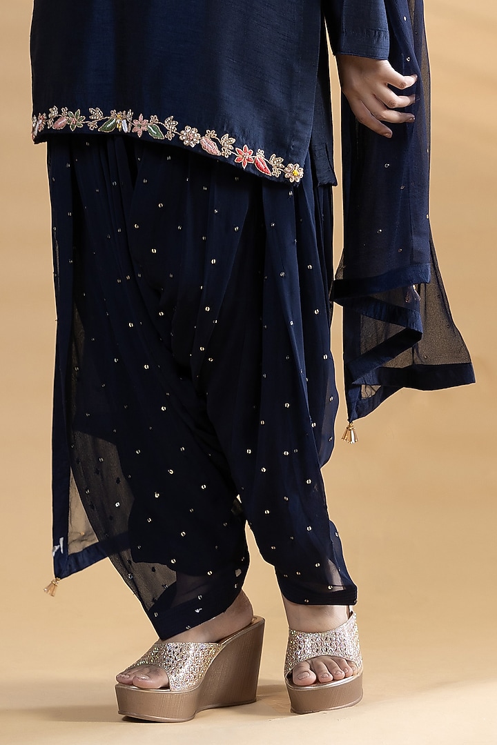 Navy Blue Dupion Silk Anchor Thread Embroidered Kurta Set by Label Radini at Pernia's Pop Up Shop