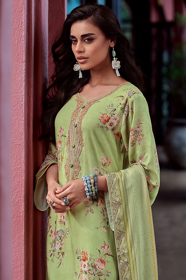 Pistachio Green Viscose Pashmina Floral Embroidered Kurta Set by Label Varsha at Pernia's Pop Up Shop