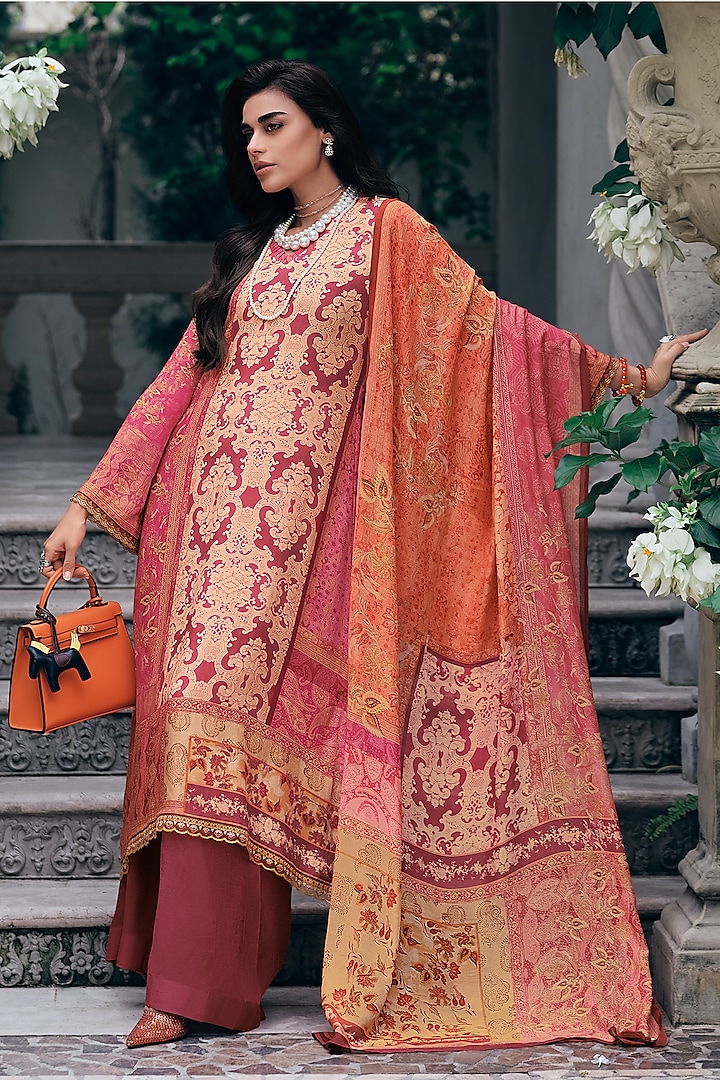 Multi-Colored Viscose Muslin Printed & Lace Embroidered Kurta Set by Label Varsha