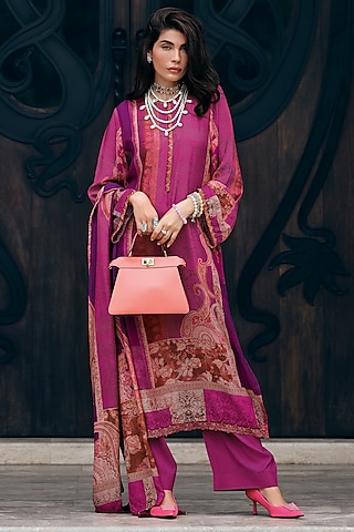 Magenta Pink Viscose Muslin Printed & Lace Embroidered Kurta Set by Label Varsha