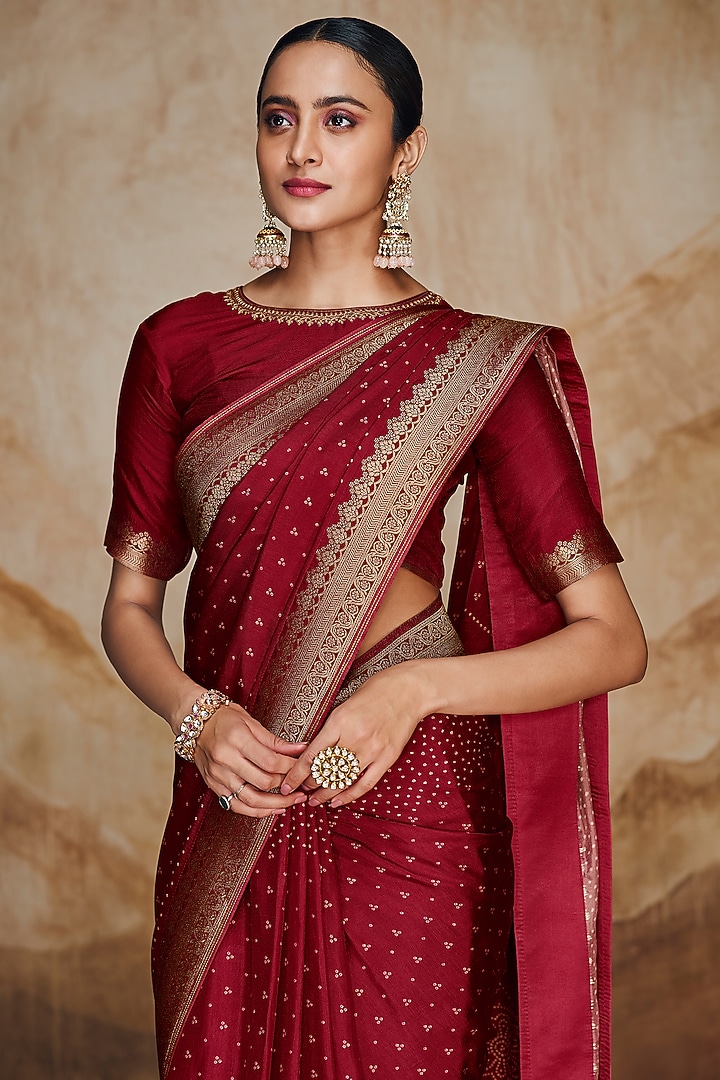 Red Viscose Woven Party Wear Saree Set by Label Varsha at Pernia's Pop Up Shop