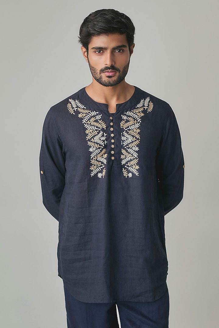 Navy Linen Kurta by Linen Bloom Men at Pernia's Pop Up Shop