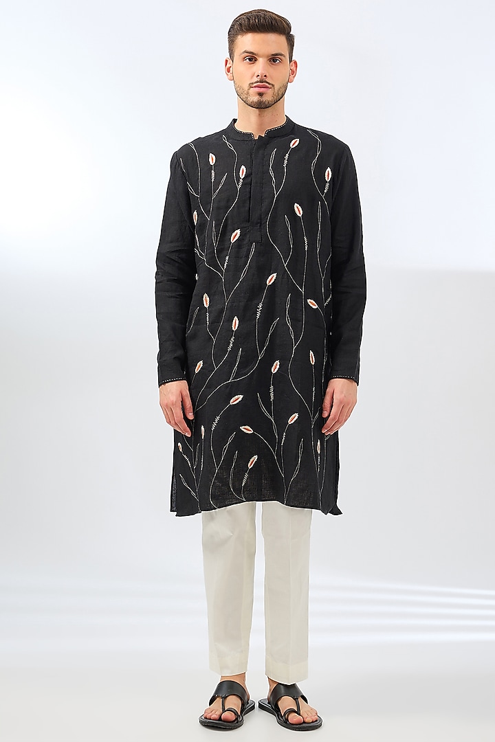 Black Linen Zari Embroidered Kurta by Linen Bloom Men at Pernia's Pop Up Shop