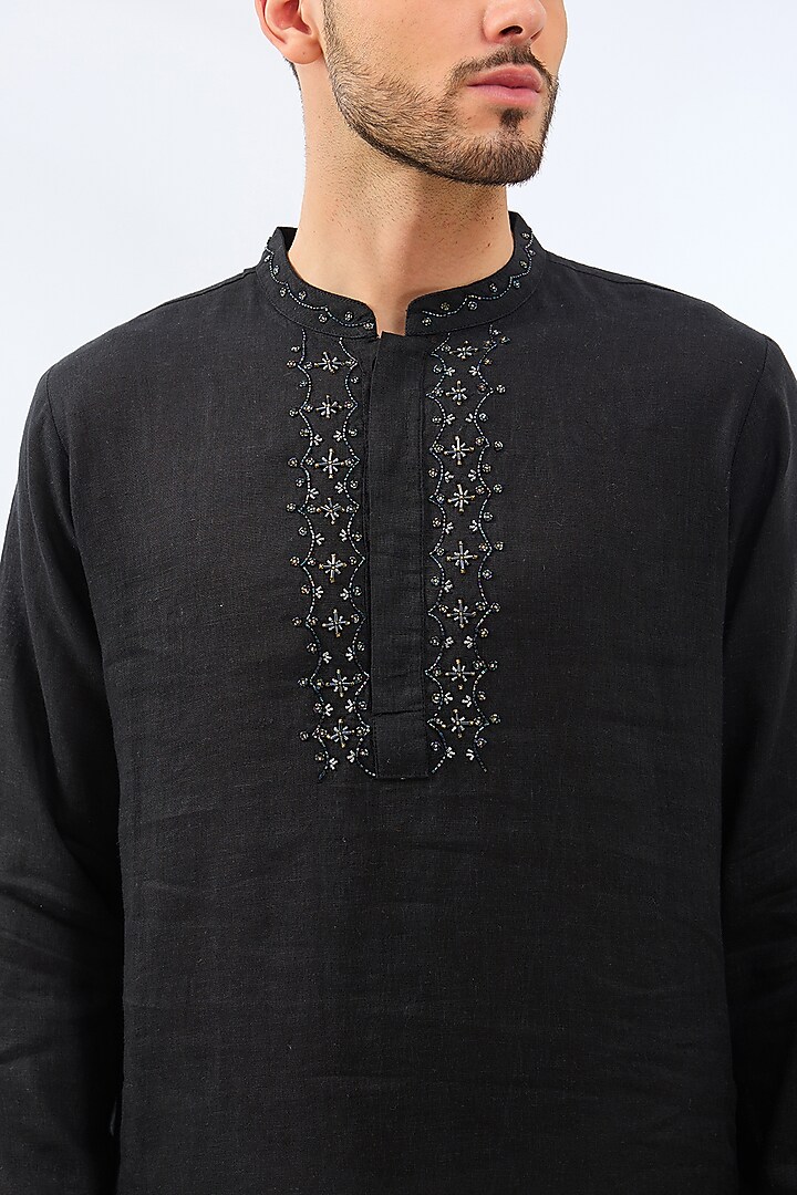 Black Linen Bead Work Kurta by Linen Bloom Men at Pernia's Pop Up Shop