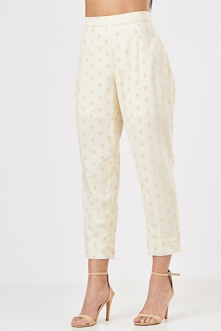 Ivory Pure Mulmul Cotton Co-Ord Set by Luvya by Neetu at Pernia's Pop Up Shop