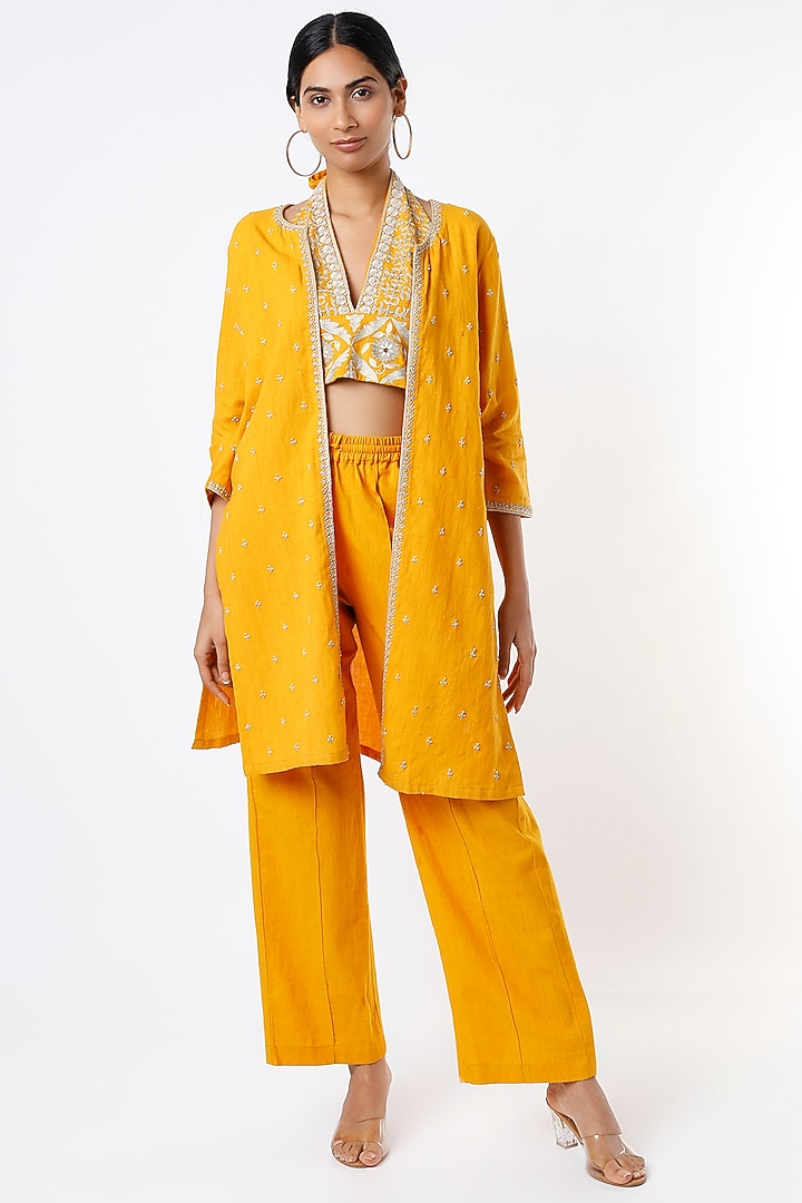 Mustard Handloom Cotton Co-Ord Set by Label Sugar at Pernia's Pop Up Shop