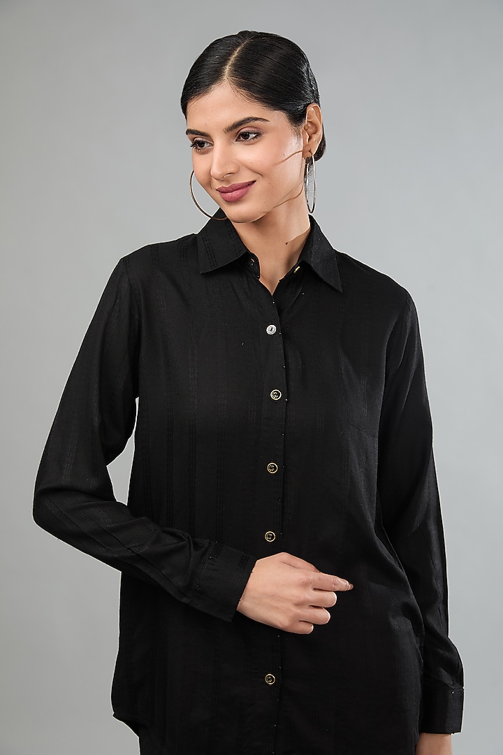 Black Handloom Cotton Co-Ord Set by Label Sugar at Pernia's Pop Up Shop