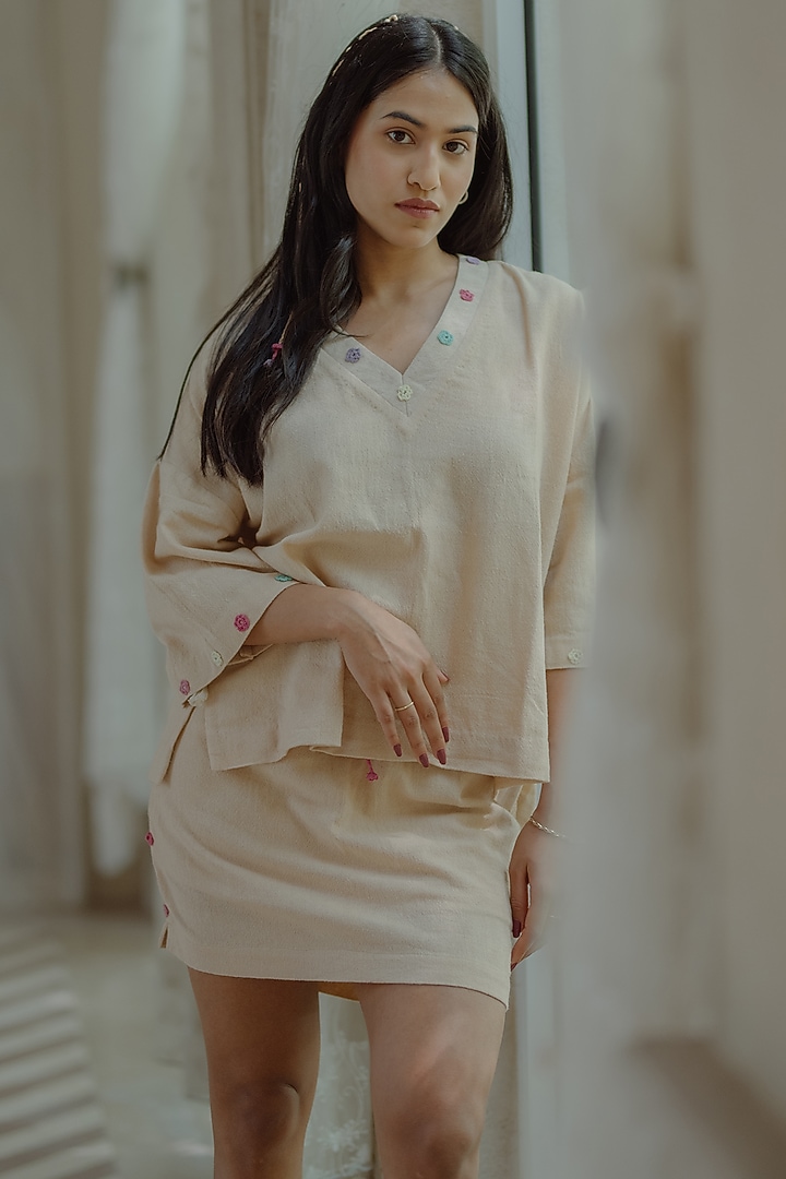 Beige Jute Skirt Set by Label Sugar at Pernia's Pop Up Shop