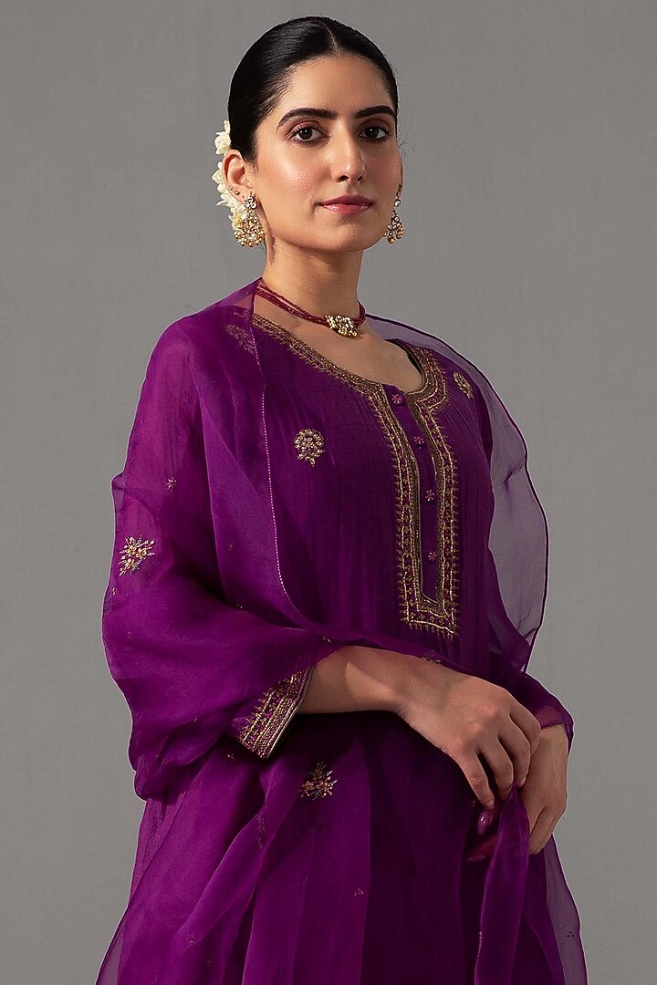 Aubergine Chanderi Hand Embroidered Kurta Set by Label Shreya Sharma at Pernia's Pop Up Shop