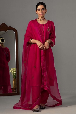 Fuchsia Chanderi Hand Embroidered Kurta Set by Label Shreya Sharma