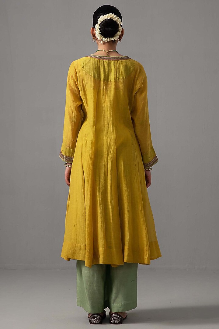 Yellow Chanderi Hand Embroidered Party Wear Anarkali Set by Label Shreya Sharma at Pernia's Pop Up Shop