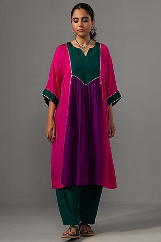 Rani Pink Pure Silk Color-Blocked Kurta Set by Label Shreya Sharma