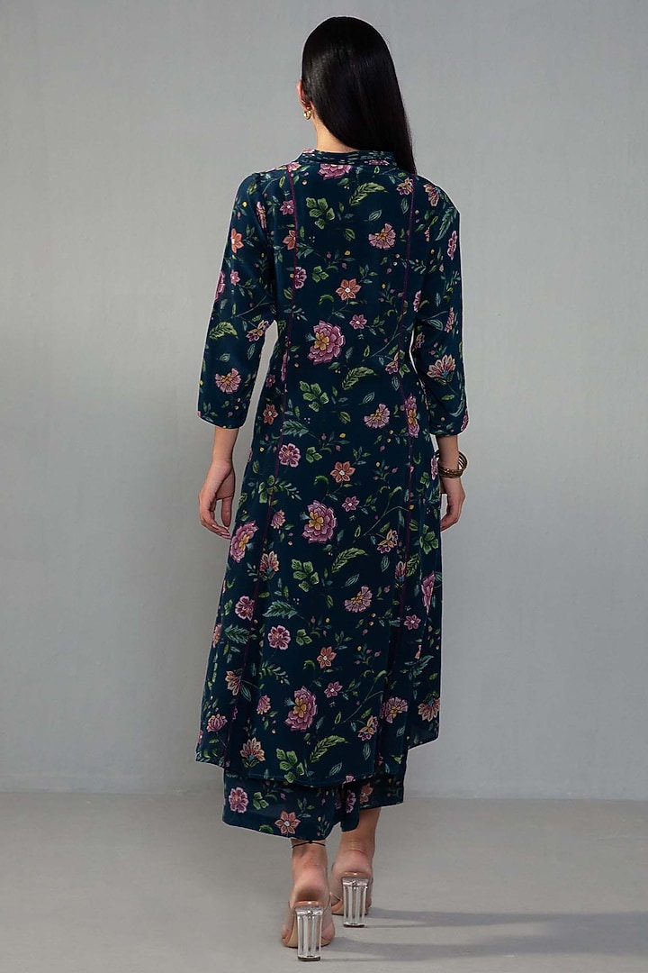 Navy Blue Natural Crepe Printed Kurta Set by Label Shreya Sharma at Pernia's Pop Up Shop