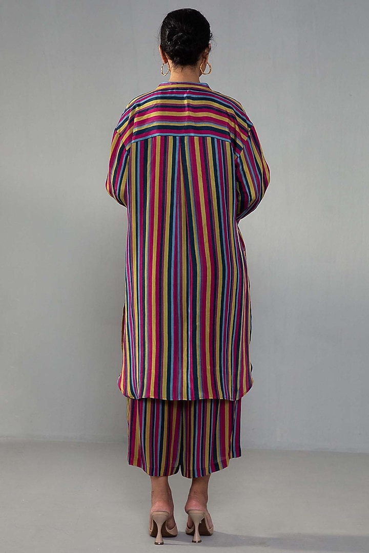 Fuchsia Natural Crepe Stripe Printed Kurta Set by Label Shreya Sharma at Pernia's Pop Up Shop