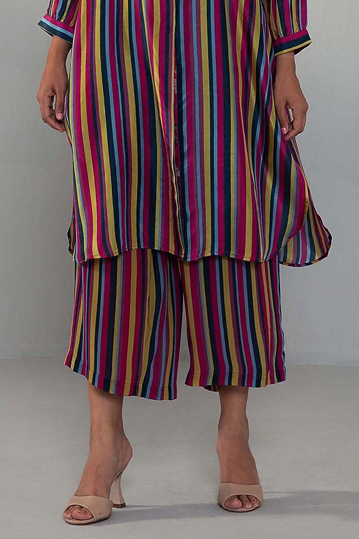 Fuchsia Natural Crepe Stripe Printed Kurta Set by Label Shreya Sharma at Pernia's Pop Up Shop