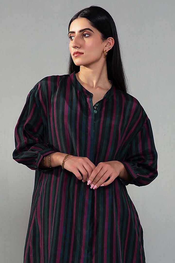 Blue Natural Crepe Stripe Printed Kurta Set by Label Shreya Sharma at Pernia's Pop Up Shop