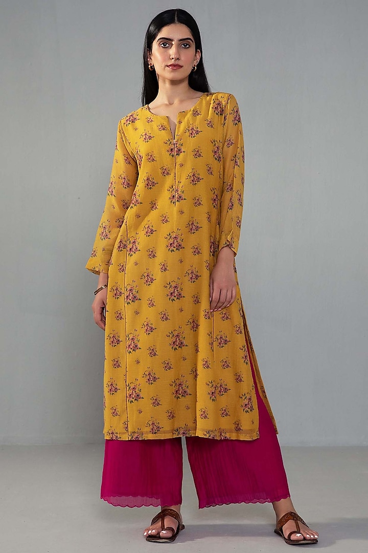 Yellow Chanderi Printed Kurta Set by Label Shreya Sharma
