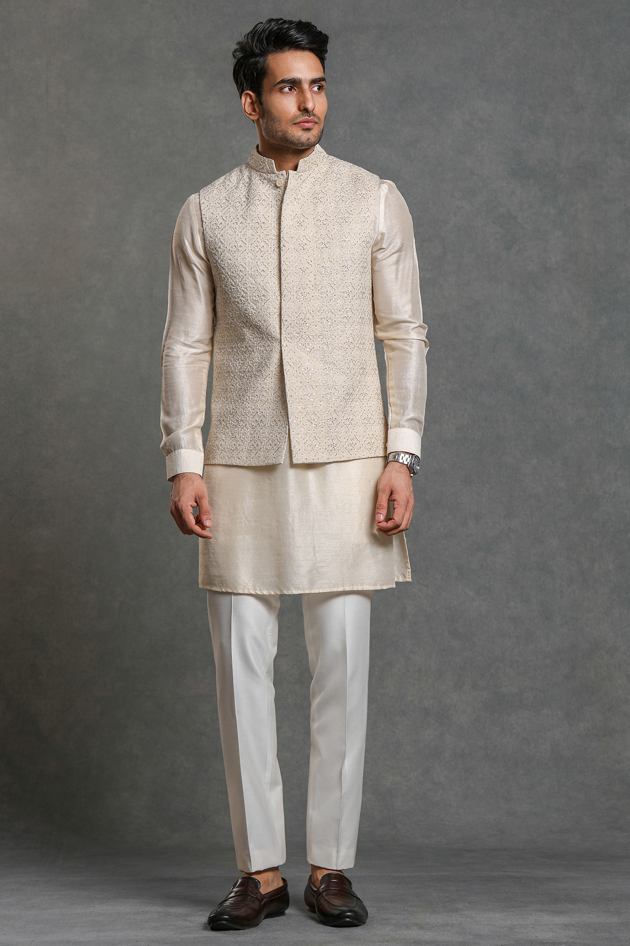 Off-White Georgette Thread Work Nehru Jacket Set by Line by Shamim Khan at Pernia's Pop Up Shop
