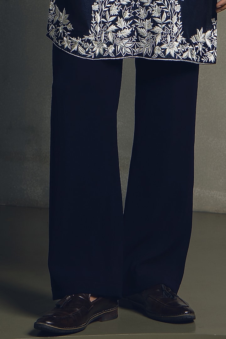 Deep Navy Blue Ombre Dola Silk Thread Embroidered Kurta Set by Line by Shamim Khan at Pernia's Pop Up Shop