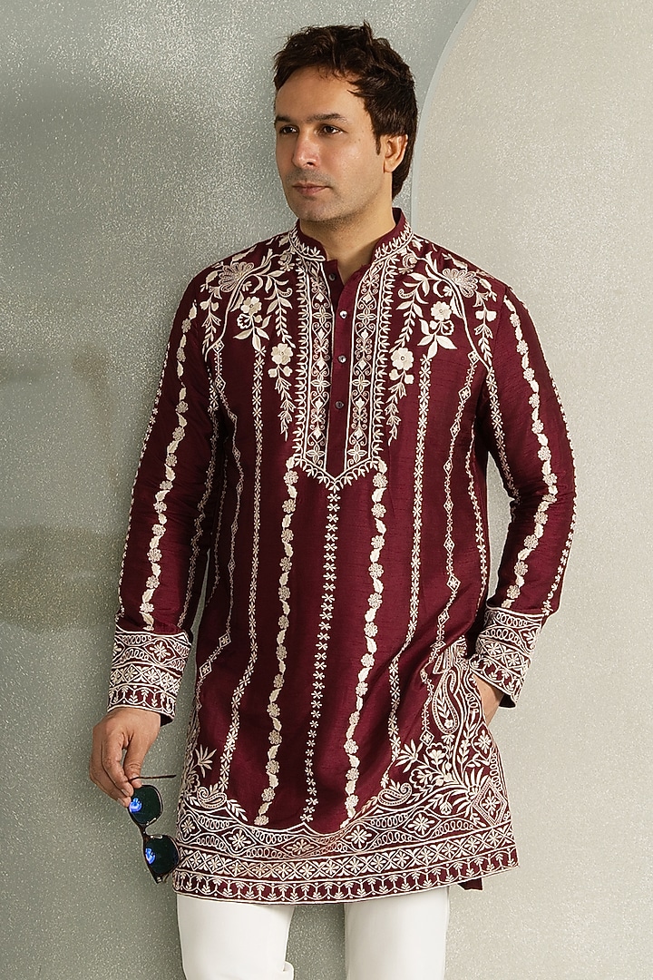 Wine Red Dola Silk Thread Embroidered Kurta Set by Line by Shamim Khan at Pernia's Pop Up Shop