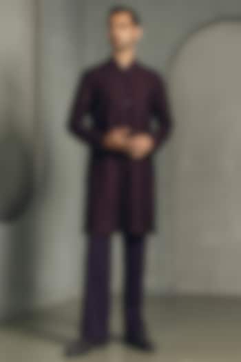 Maroon Dola Silk Thread Embroidered Kurta Set by Line by Shamim Khan at Pernia's Pop Up Shop