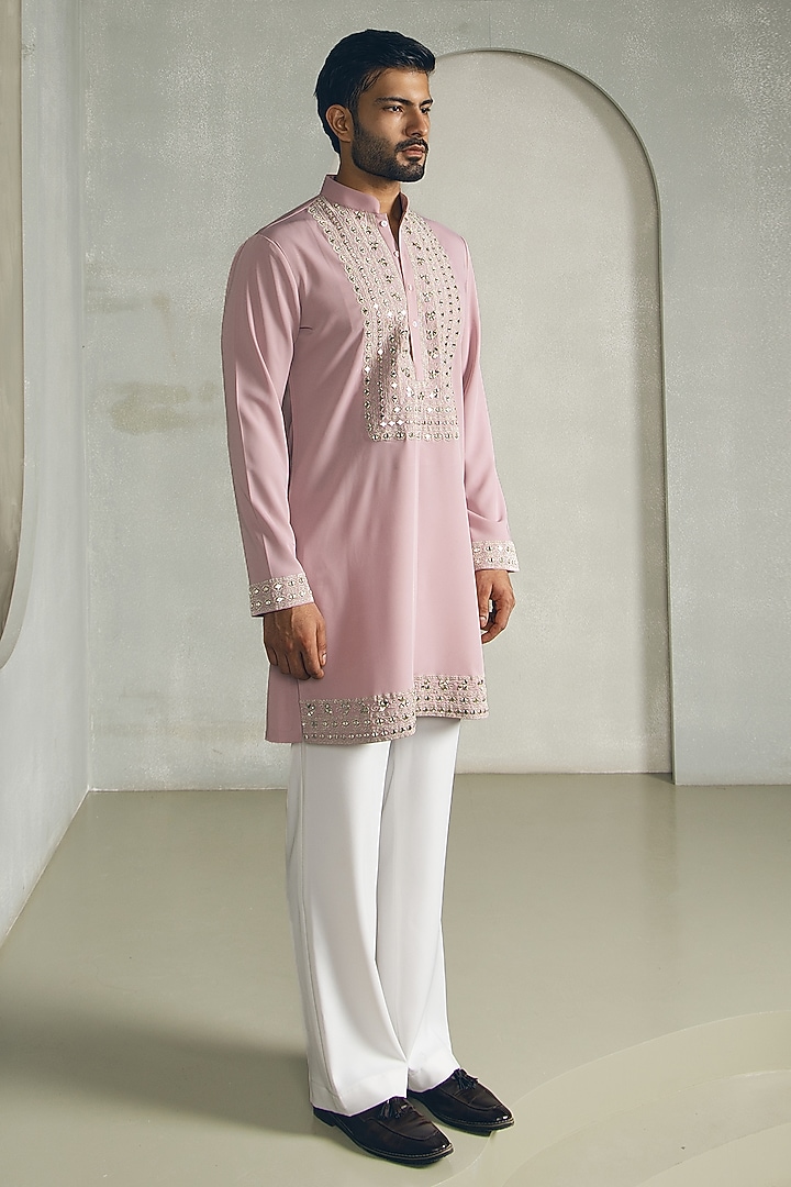 Soft Pink Dola Silk Thread Embroidered Kurta Set by Line by Shamim Khan at Pernia's Pop Up Shop