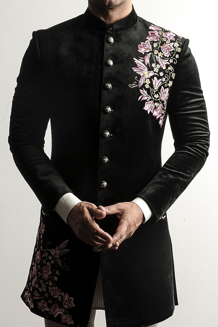 Black Floral Embroidered Indo-Western Set by Line by Shamim Khan at Pernia's Pop Up Shop