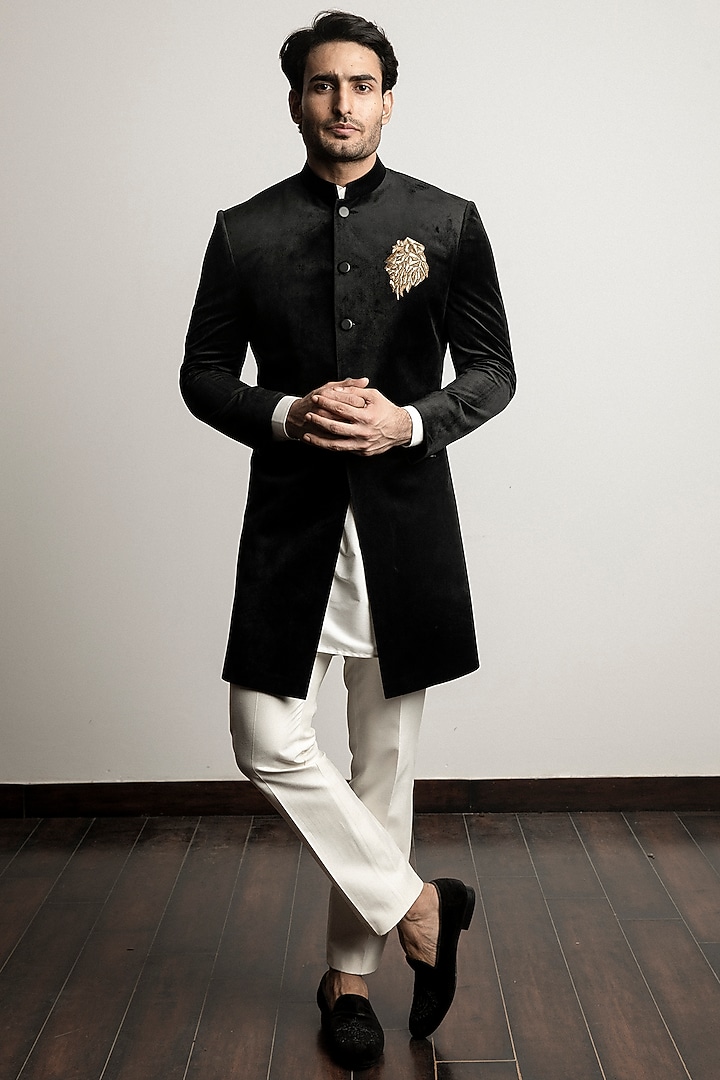 Black Embroidered Indo-Western Set by Line by Shamim Khan at Pernia's Pop Up Shop