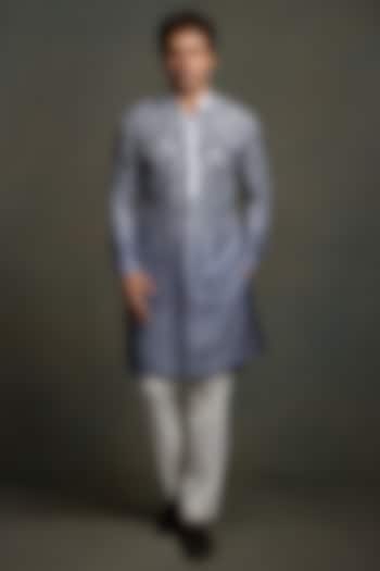 Ombre Grey Dola Silk Thread Embroidered Kurta Set by Line by Shamim Khan at Pernia's Pop Up Shop