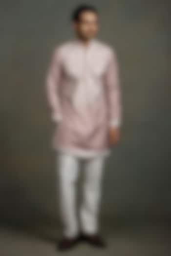 Peach Cotton Viscose Thread Embroidered Kurta Set by Line by Shamim Khan at Pernia's Pop Up Shop