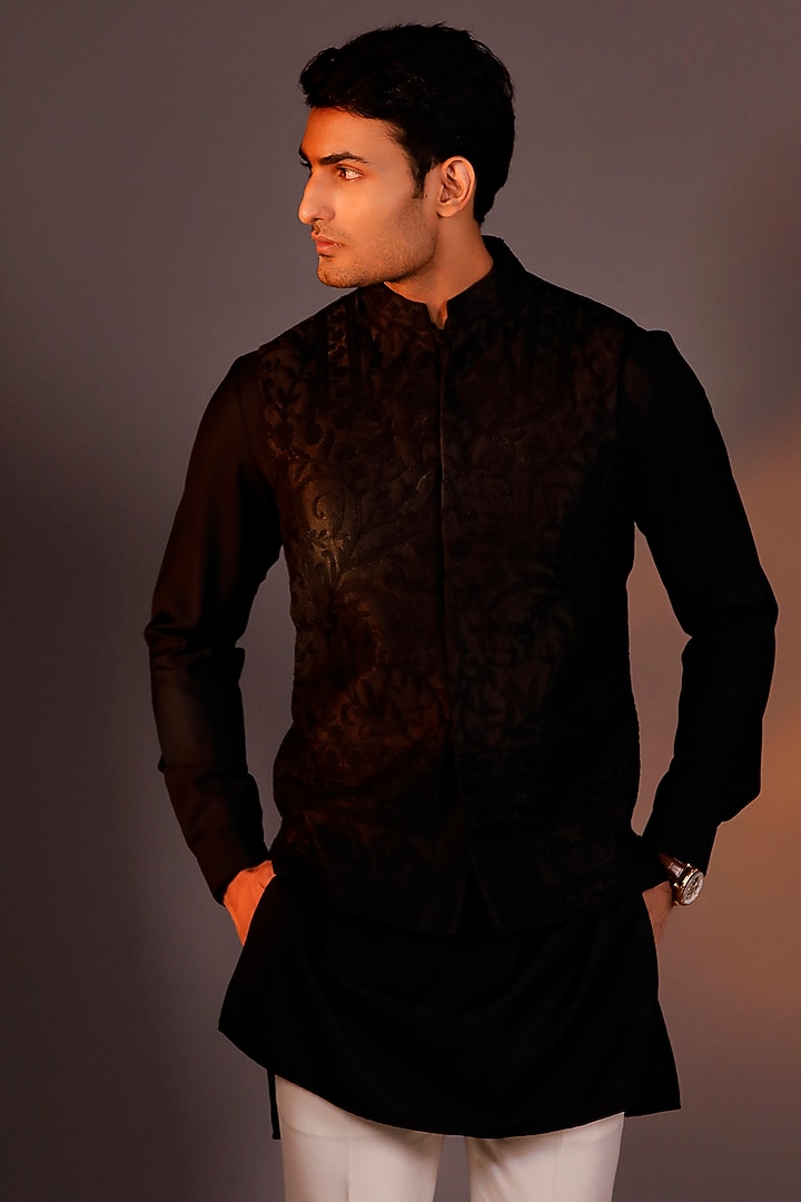 Black Raw Silk Embroidered Bundi Jacket Set by Line by Shamim Khan at Pernia's Pop Up Shop