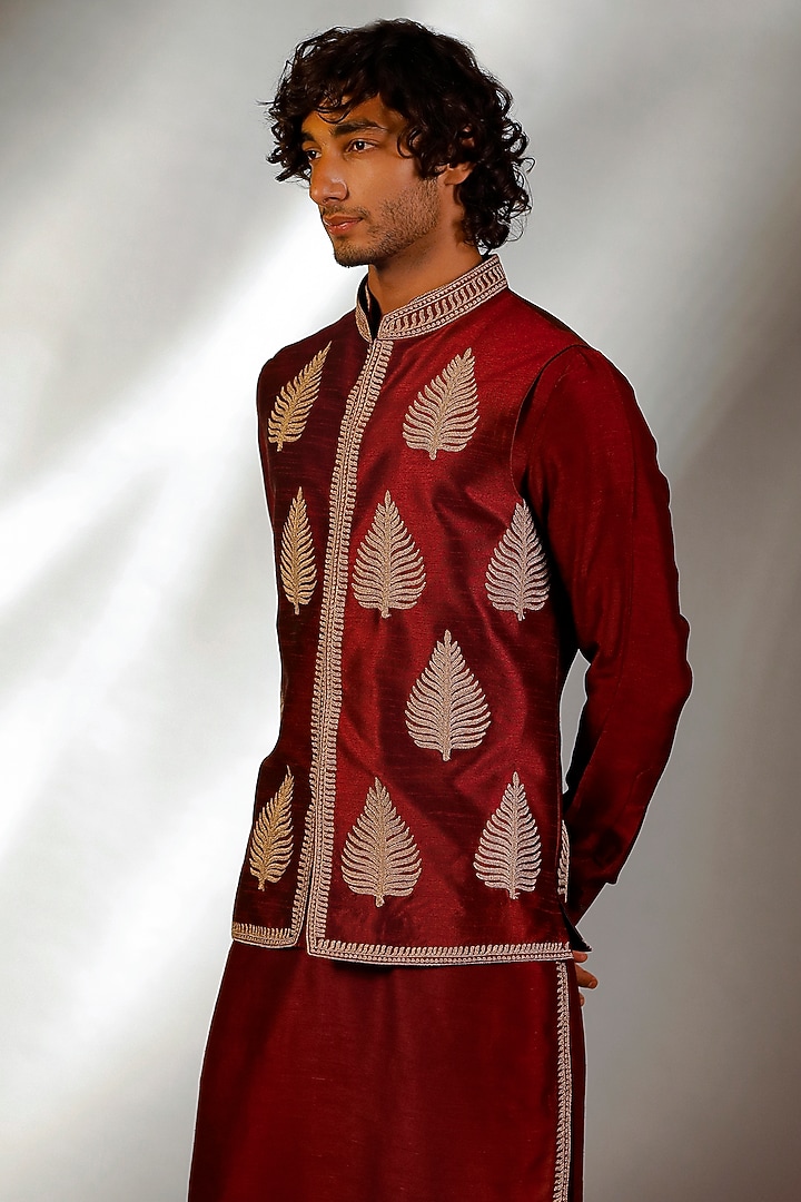 Maroon Raw Silk Dori Work Bundi Jacket Set by Line by Shamim Khan at Pernia's Pop Up Shop