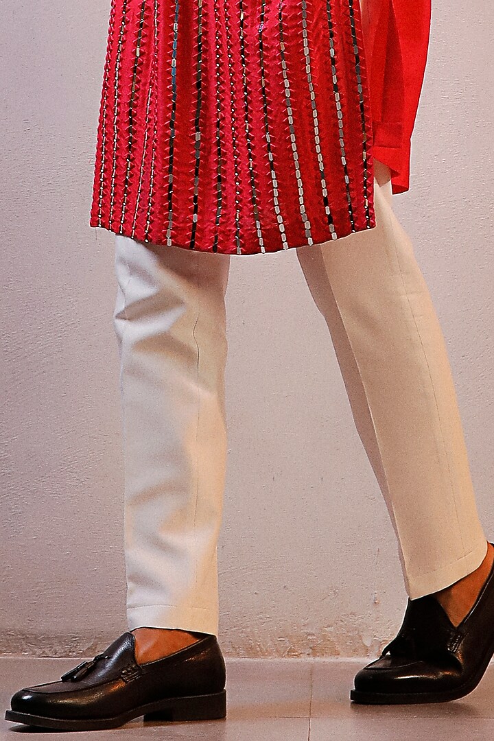 Pink Silk Mirror Work Kurta Set by Line by Shamim Khan at Pernia's Pop Up Shop