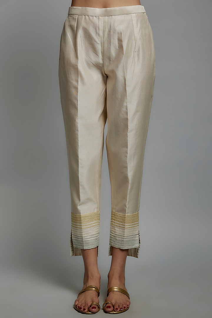 Yellow Chanderi Silk Hand Embroidered Tunic Set by Loka By Veerali Raveshia at Pernia's Pop Up Shop